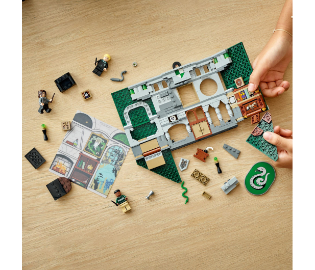 LEGO Harry Potter™ 76410 Flaga Slytherinu™ - 1091326 - zdjęcie 8